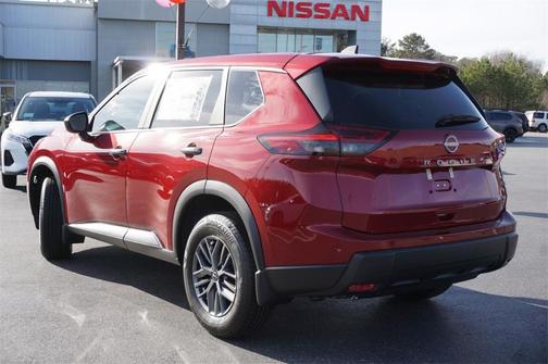 2025 Nissan Rogue S