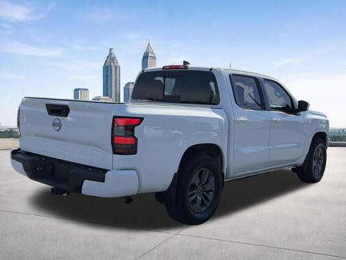 Glacier White 2025 Nissan Frontier SV