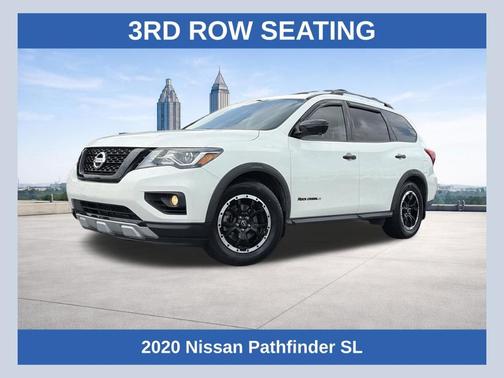 White 2020 Nissan Pathfinder SL