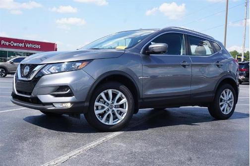 2022 Nissan Rogue Sport SV