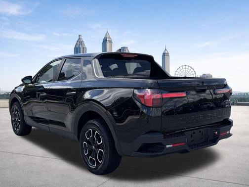 Phantom Black 2024 Hyundai SANTA CRUZ SEL