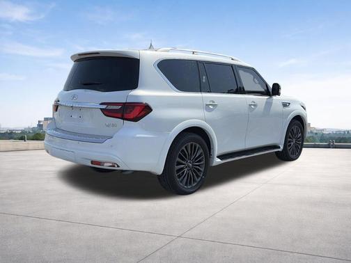 Moonstone White 2023 INFINITI QX80 SENSORY