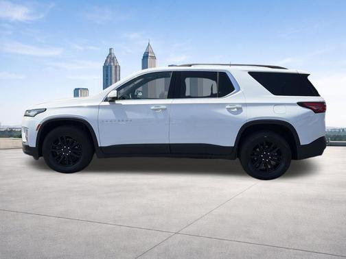 Summit White 2023 Chevrolet Traverse LT Leather