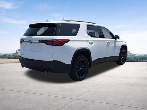 Summit White 2023 Chevrolet Traverse LT Leather