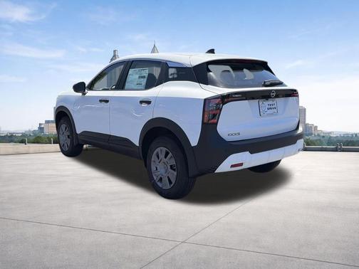 Fresh Powder 2026 Nissan Kicks S