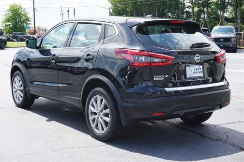 2020 Nissan Rogue Sport S