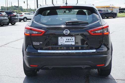 2020 Nissan Rogue Sport S
