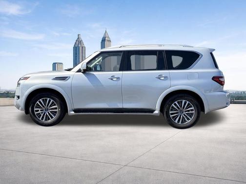 Brilliant Silver Metallic 2024 Nissan Armada SL