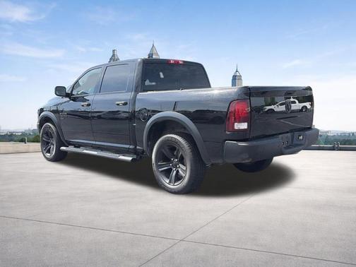 Diamond Black 2022 RAM 1500 Classic SLT