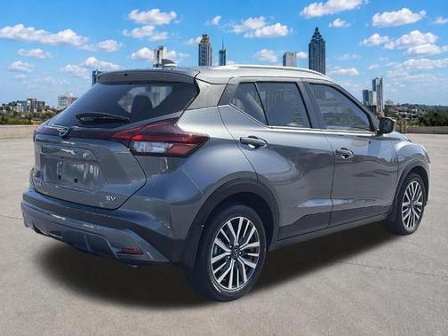 Gun Metallic 2023 Nissan Kicks SV
