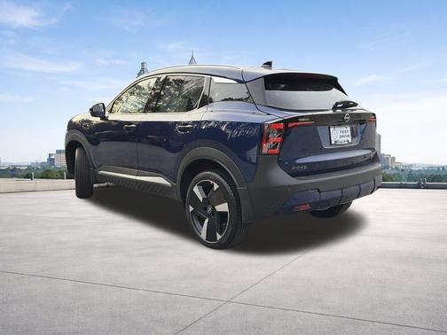 Deep Blue Pearl 2026 Nissan Kicks SR