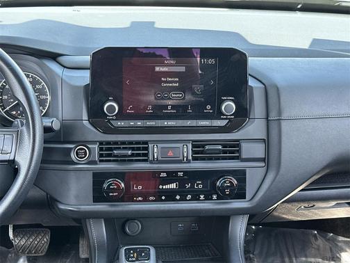 2023 Nissan Pathfinder S
