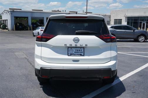 2025 Nissan Rogue S
