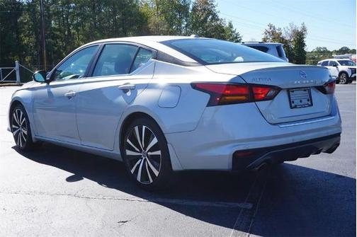 2021 Nissan Altima 2.5 SR