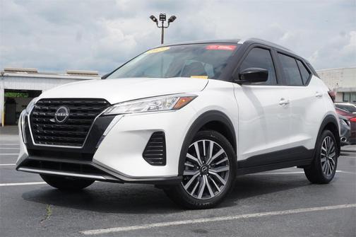2023 Nissan Kicks SV