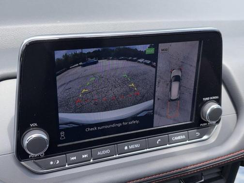 Pearl 2026 Nissan Rogue Rock Creek