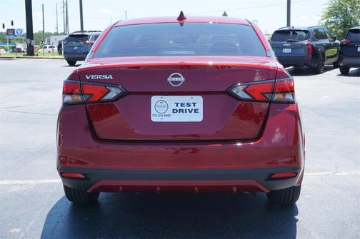 2025 Nissan Versa 1.6 SV