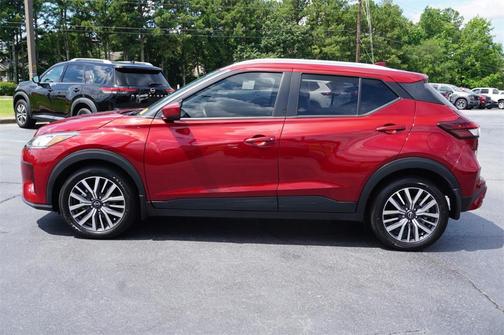 2023 Nissan Kicks SV