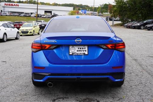 2025 Nissan Sentra SR