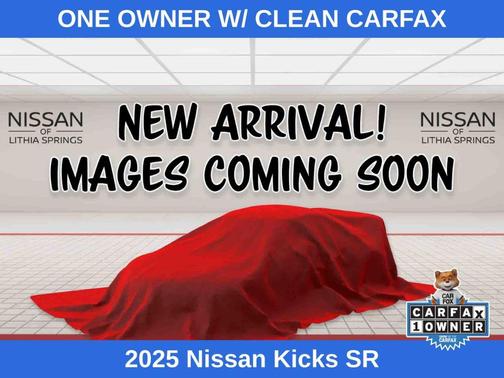 Aspen White Tri 2025 Nissan Kicks SR