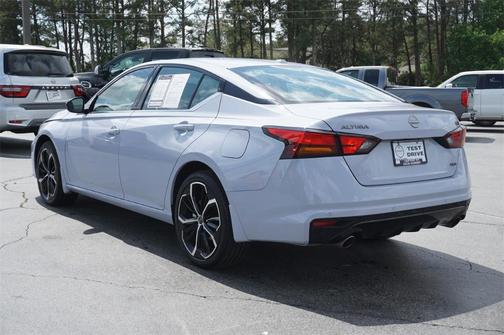 2024 Nissan Altima 2.5 SR