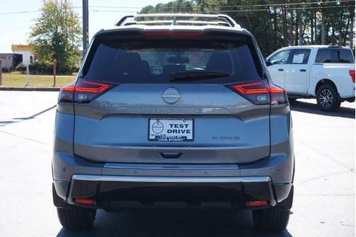 2025 Nissan Rogue Platinum