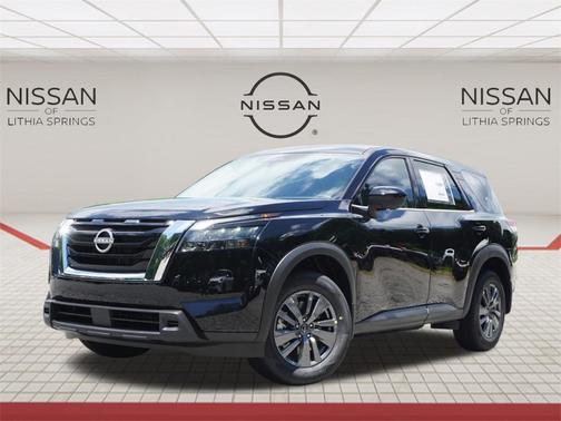 2025 Nissan Pathfinder S