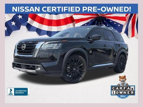 Black 2022 Nissan Pathfinder Platinum