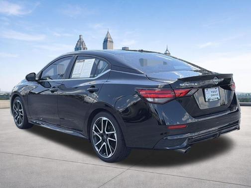 Black 2025 Nissan Sentra SR