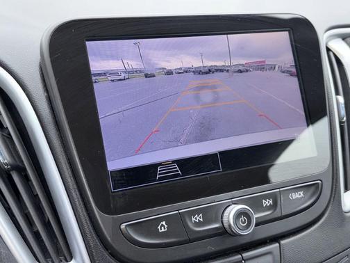 Sterling Gray Metallic 2023 Chevrolet Malibu LT
