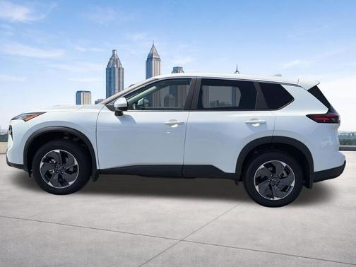 Pearl 2026 Nissan Rogue SV