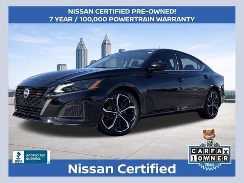Black 2025 Nissan Altima SR