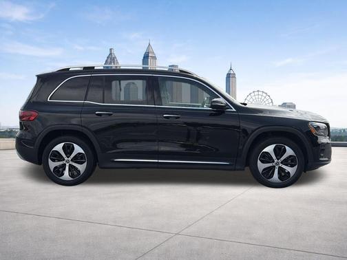 Black 2025 Mercedes-Benz GLB 250 Base