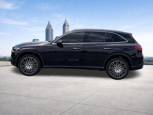 Black 2026 Mercedes-Benz GLC 300 Base 4MATIC