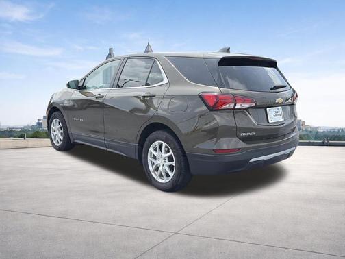 Harvest Gold / Bronze 2024 Chevrolet Equinox LT