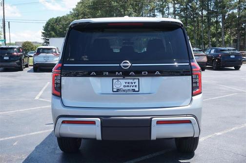 2025 Nissan Armada SV