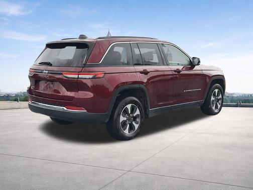 Velvet Red Pearlcoat 2024 Jeep Grand Cherokee 4xe Base
