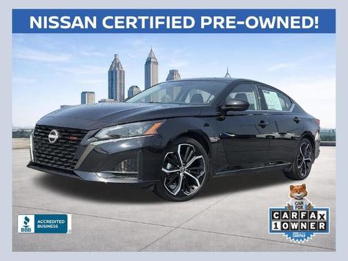 Super Black Clearcoat 2025 Nissan Altima SR