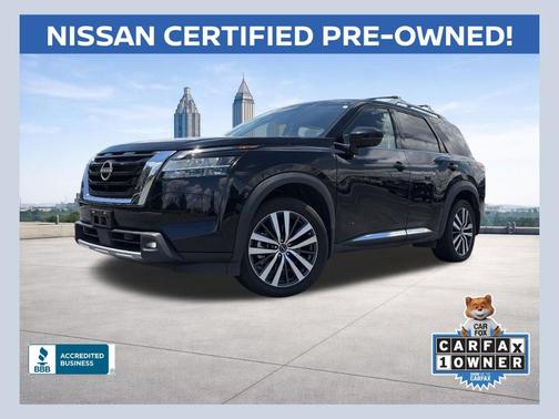 Black 2022 Nissan Pathfinder Platinum