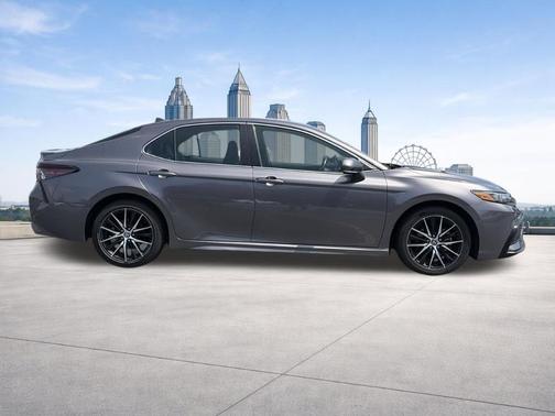 Predawn Gray Mica 2024 Toyota Camry SE