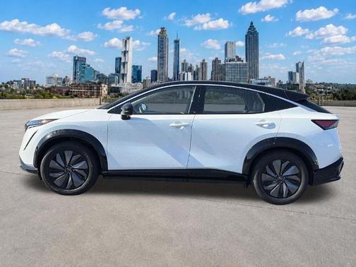 Pearl 2024 Nissan ARIYA ENGAGE