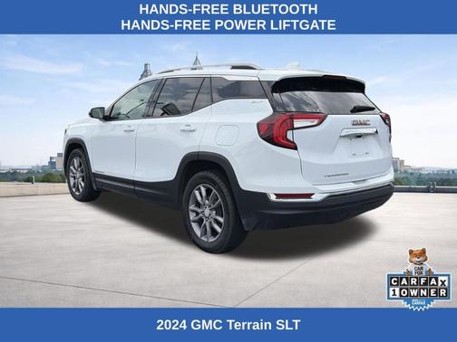 Summit White 2024 GMC Terrain SLT
