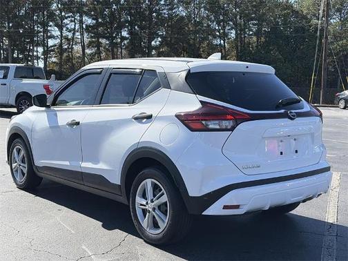 2023 Nissan Kicks S