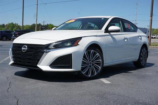 2024 Nissan Altima 2.5 SL