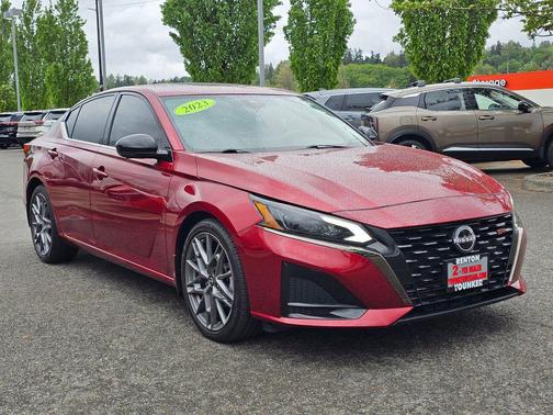 Scarlet Ember Tintcoat 2023 Nissan Altima SR VC-Turbo FWD
