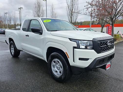 2023 Nissan Frontier S