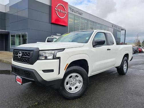 2023 Nissan Frontier S