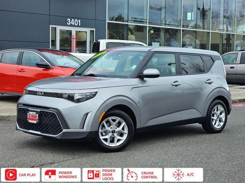 Steel Gray 2024 Kia Soul LX
