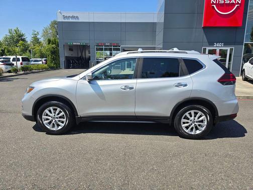 Brilliant Silver 2018 Nissan Rogue SV