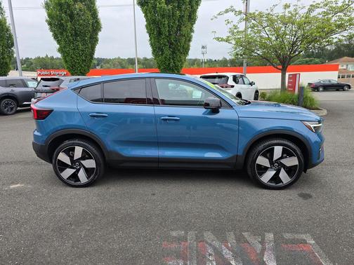 Fjord Blue Metallic 2023 Volvo C40 Recharge Pure Electric Twin Ultimate